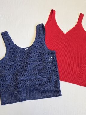 Bundle Of 2 Nwt Old Navy Knit Tank Tops Blue Red L